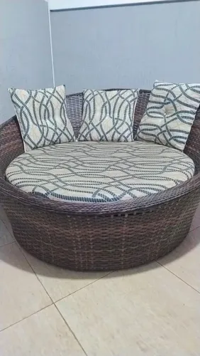 Sofá poltrona redonda para área externa sacada jardim
