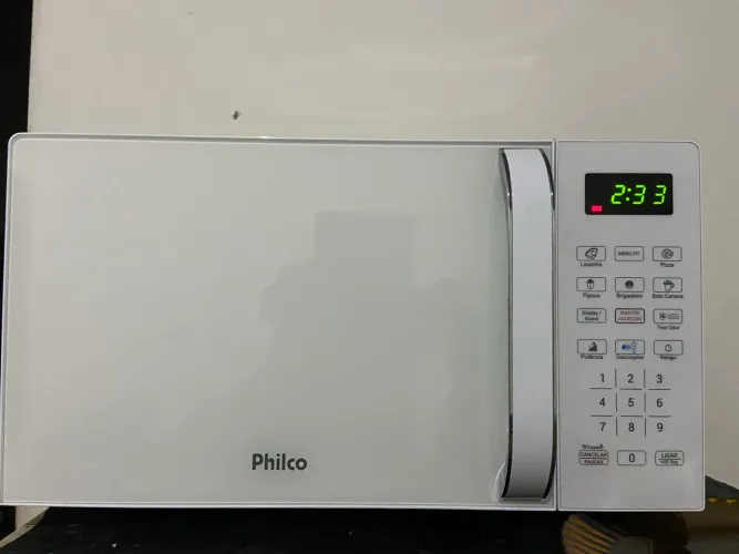 Micro-ondas Philco 20L Multifunções Limpa Fácil PMO23BB Branco