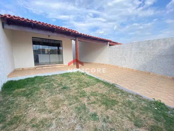 Casa em Rua Vinte - satélite - Juatuba/MG