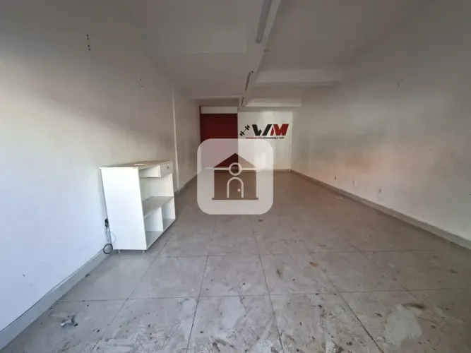 Cômodo comercial para locação no bairro Planalto
