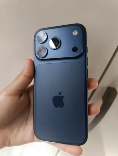 IPHONE 17 PRO MAX