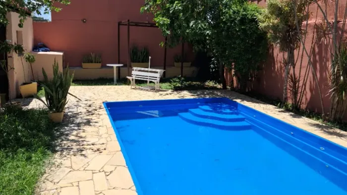 Para TEMPORADA !! Casa charmosa 2 quartos com Piscina privativa em Araruama