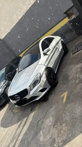 Mercedes-Benz CLA-200 Vision 1.6 TB 16V Flex Aut. 2015