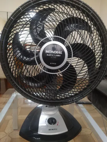 Ventilador marca mondial