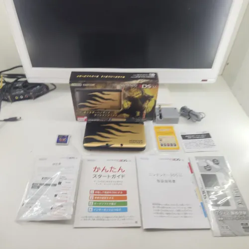 Nintendo 3DS LL EDIÇÃO MONSTER HUNTER WORD