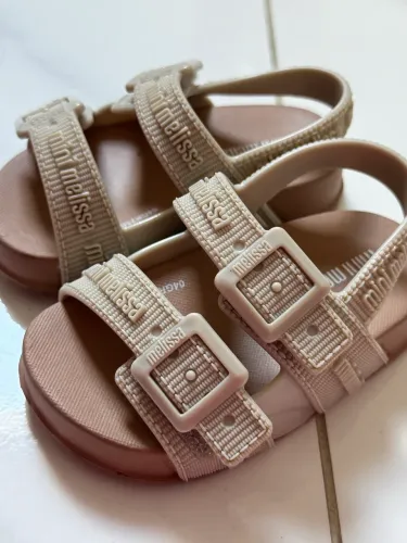 Mini Melissa