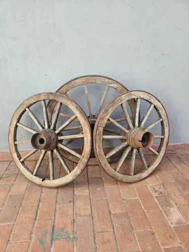 Roda de carroça (cada)