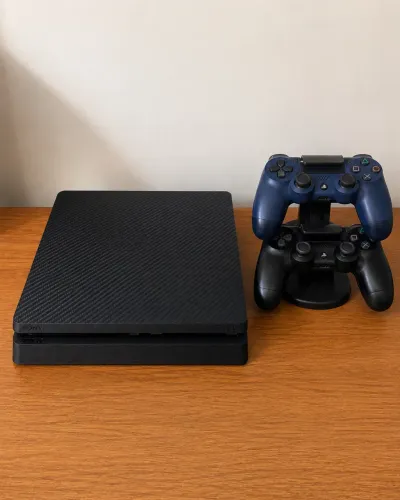 PlayStation 4 Slim