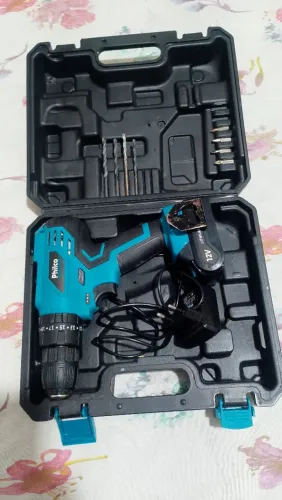 Parafusadeira Philco 12v semi nova em perfeito estado de conservação 