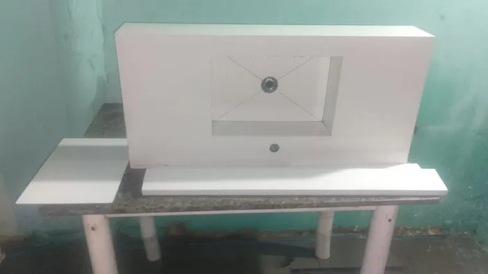 Pia para o banheiro de porcelanato 40 por 90