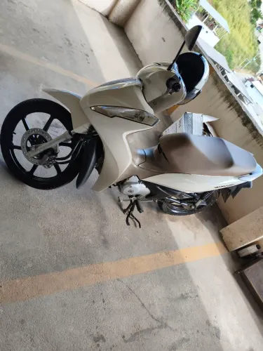 Vendo Honda biz