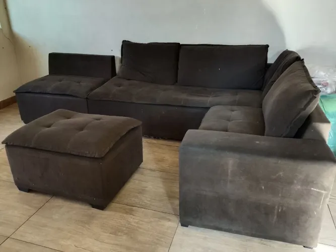 Vendo sofá e mesa
