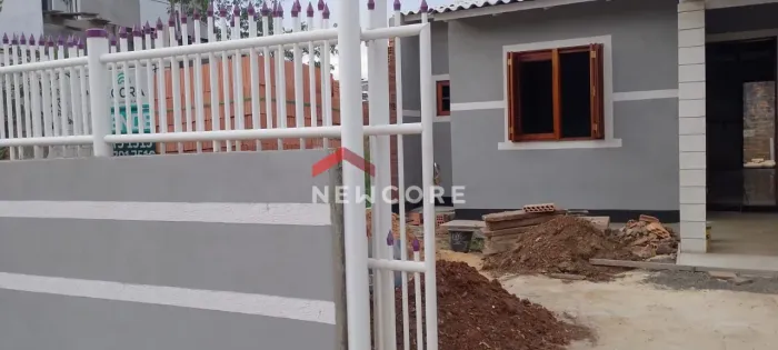 Casa em Rua Indianápolis - Mato Grande - Canoas/RS