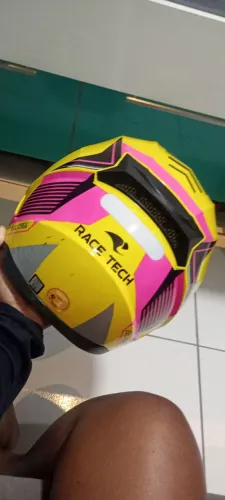Vendo ou troco por algo do meu interesse capacete 58 número 