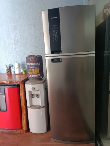 Geladeira com defeito
