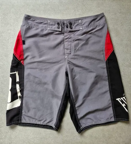 Bermuda Boardshort Everlast - tamanho 42