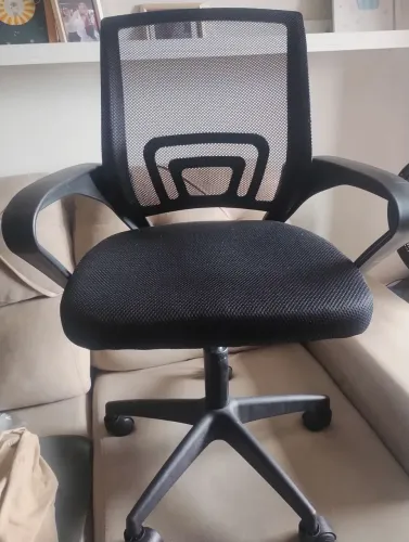 Vendo cadeira nova de escritório