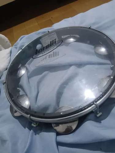 Pandeiro torelli em perfeito estado