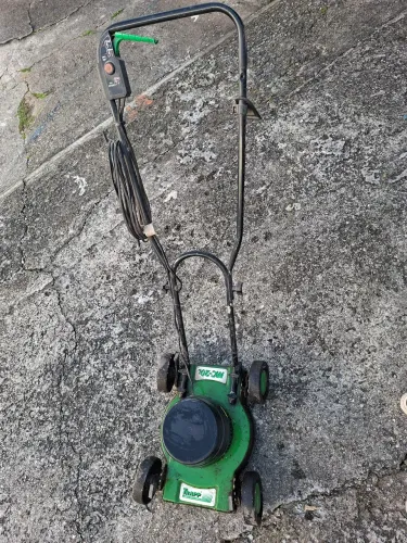 Máquina cortar grama Trapp MC-20l