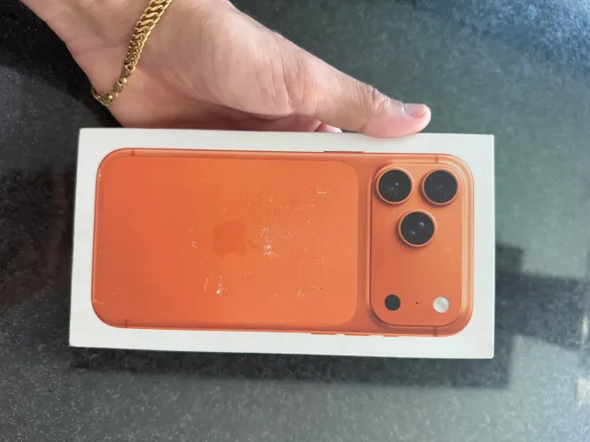 IPHONE 17 PRO MAX