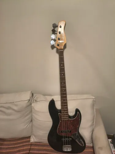 Sire Marcus Miller v3