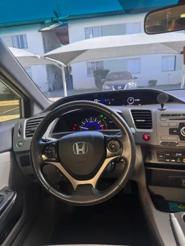 Honda Civic Sedan LXS 1.8/1.8 Flex 16V Aut. 4P 2014