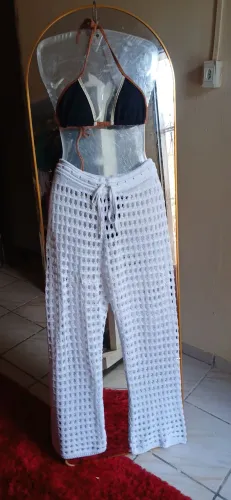 Saída de Praia Calça Crochet Branco.