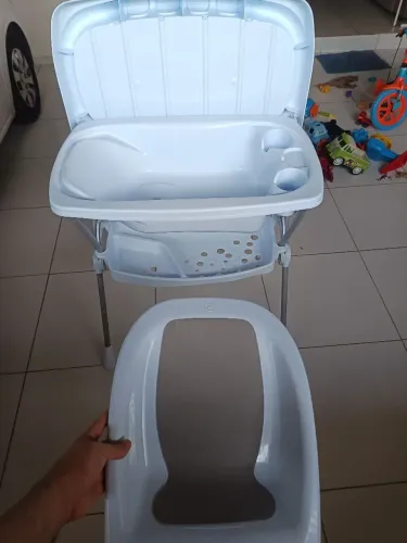 Banheiro com trocador Galzerano 