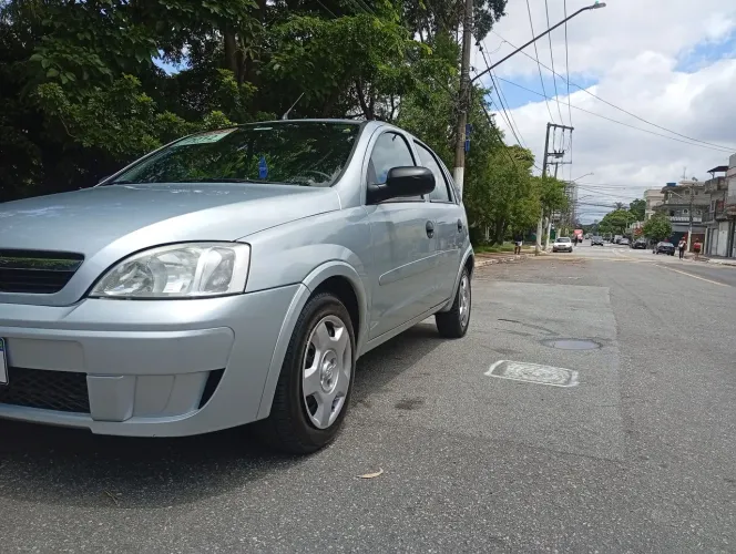 Chevrolet Corsa Hat. Maxx 1.4 8V Econoflex 5P 2012
