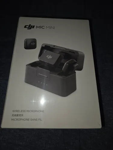 Daí Mic MIni microfone de lapela Novo na caixa