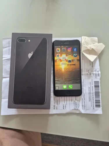 iPhone 8 Plus Semi Novo