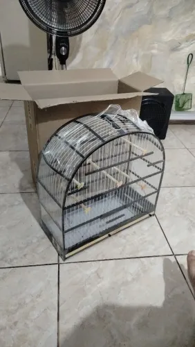 Gaiola abaulada top nova sem uso