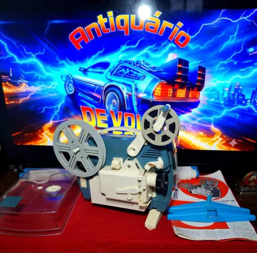 Projetor de brinquedo da marca Italiana Ottiche Mupi