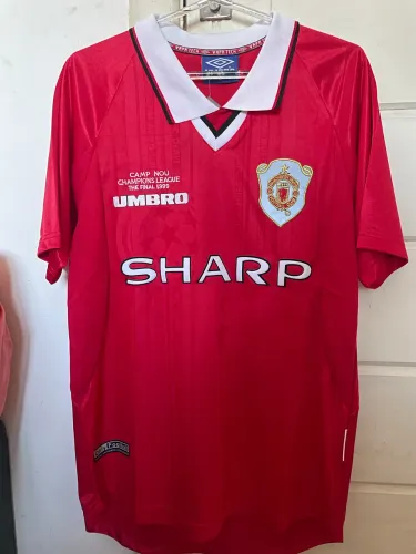 Camisa Retrô Manchester United 1998/1999