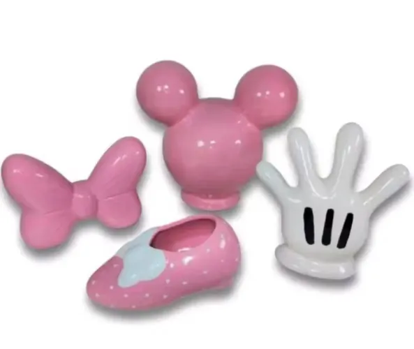 CONJUNTO 3 PEÇAS CÊRAMICA PARA DECORAÇÃO DE QUARTO E FESTA DELICADA CÊRAMICA.