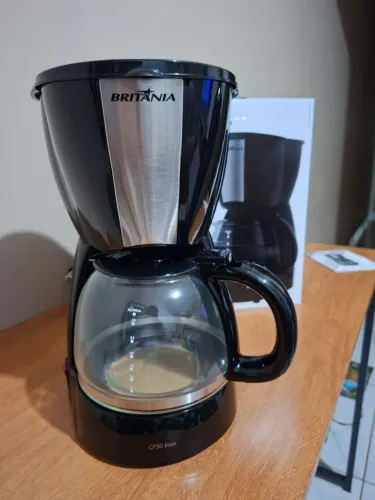 Cafeteira Elétrica Britânia CP30 Inox - 30 Cafés | Filtro Permanente | Nova