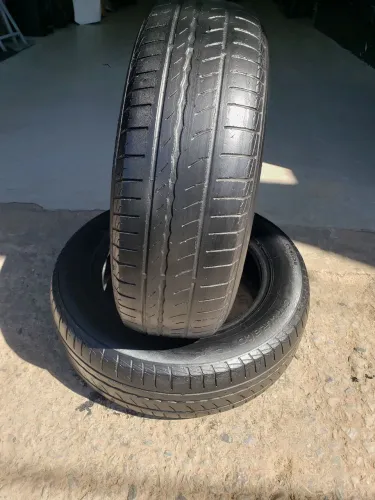 Par de Pneus 175/65 R14 Pirelli P1