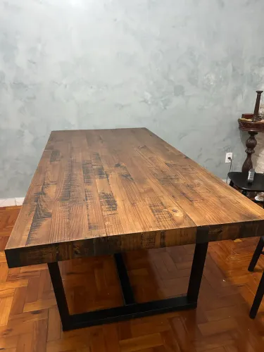 Mesa madeira maciça