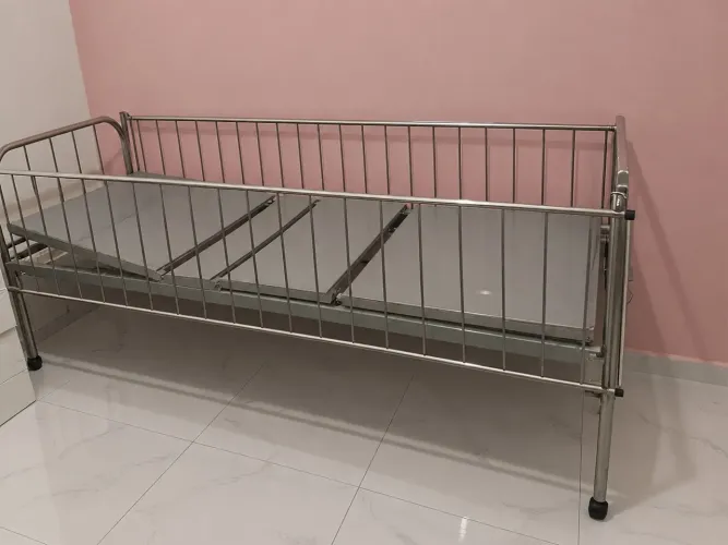 Berço/Cama de ferro