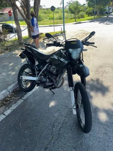 Moto Tornado 2004