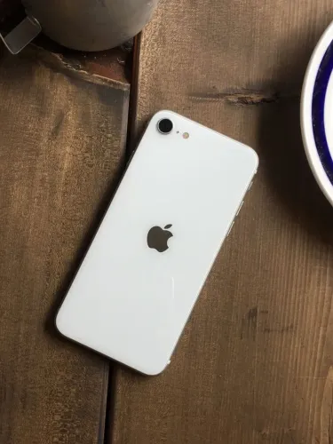 iPhone SE 2 64GB