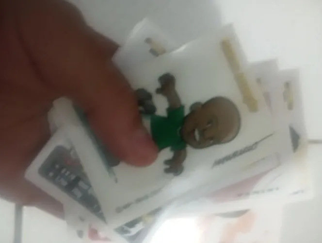 Figurinhas de 2012