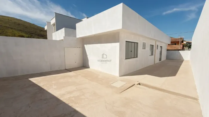 Casa 2 quartos - Vale dos Ipês