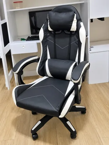 Cadeira Gamer Python NOVA NA CAIXA