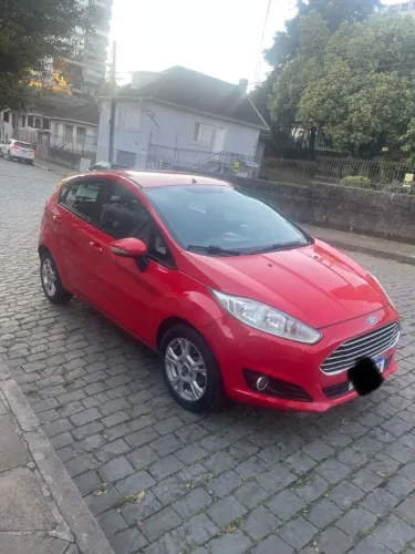 Ford Fiesta 1.6 16V Flex Aut. 5P 2014