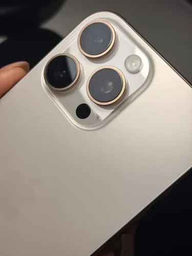 iPhone 16 Pro Max Desert