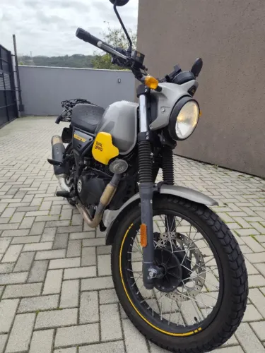 Royal Enfield Scram 411 EFI 2023