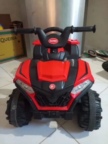 QUADRICICLO ELÉTRICO INFANTIL