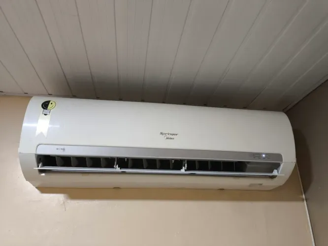 Split Midea 18 mil BTUs. Aceito proposta.