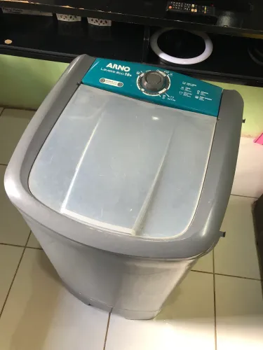 Vendo Tanquinho Arno. 